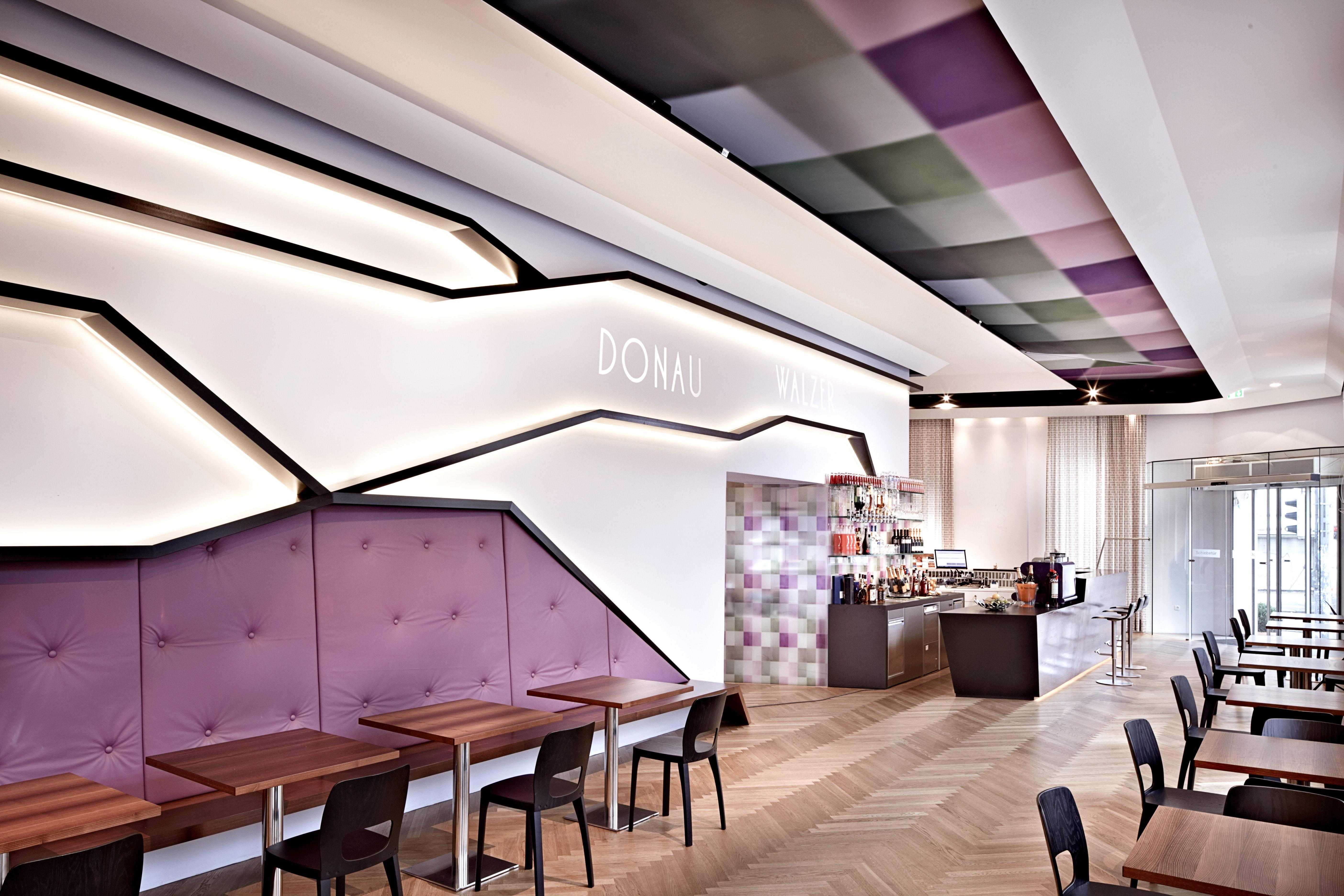 Boutique Donauwalzer Hotel 3*
